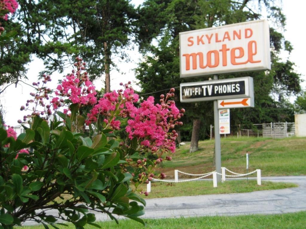 Skyland Motel Корнелия Екстериор снимка