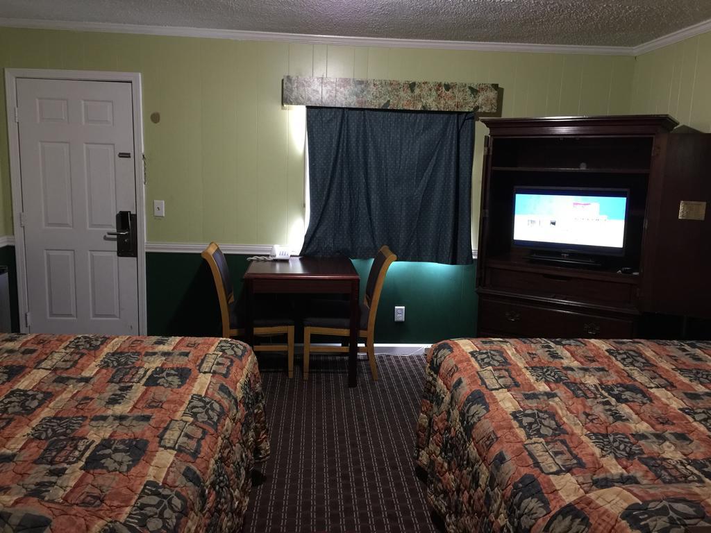 Skyland Motel Корнелия Екстериор снимка