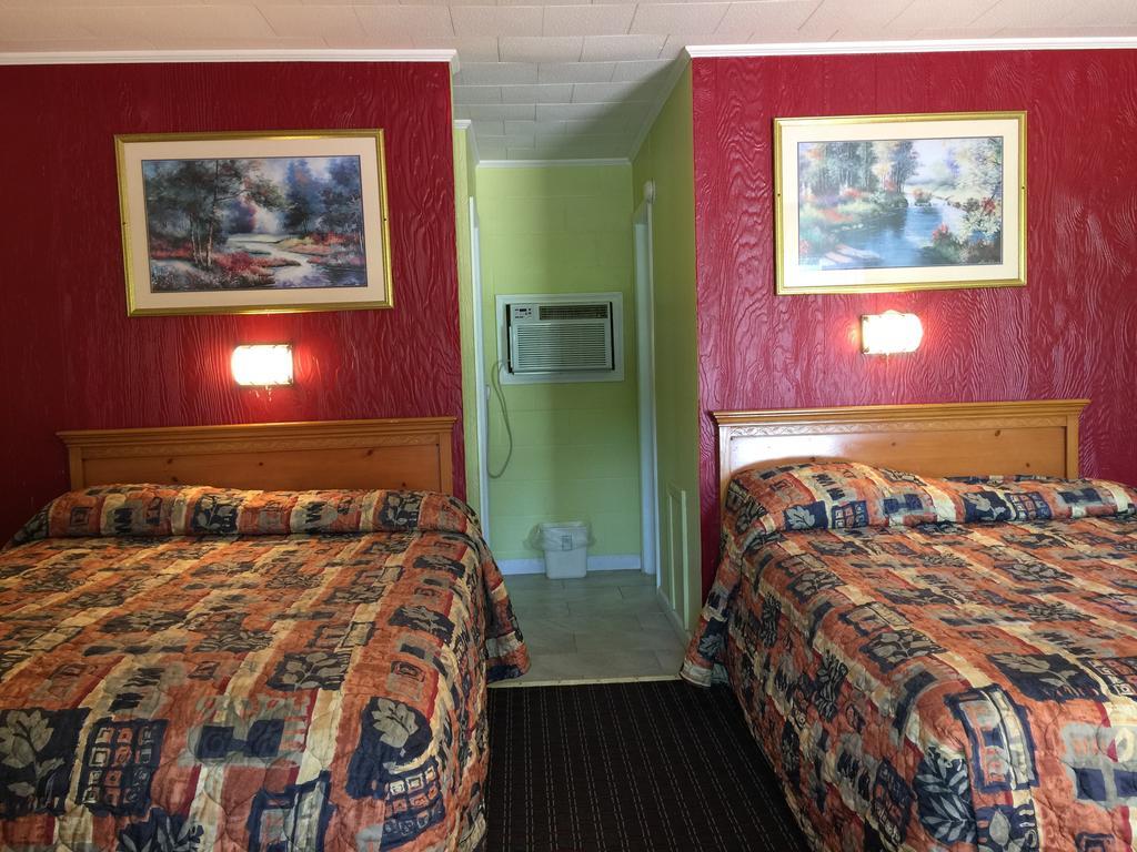 Skyland Motel Корнелия Екстериор снимка